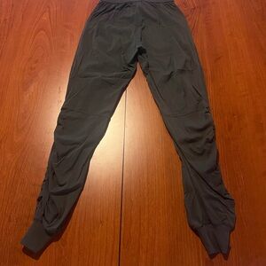 Lululemon Athletica Gray Jogger with Tapered Leg